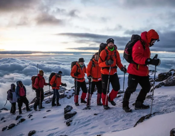 乞力马扎罗山登山指南：2024 – 2027 年你需要知道的一切